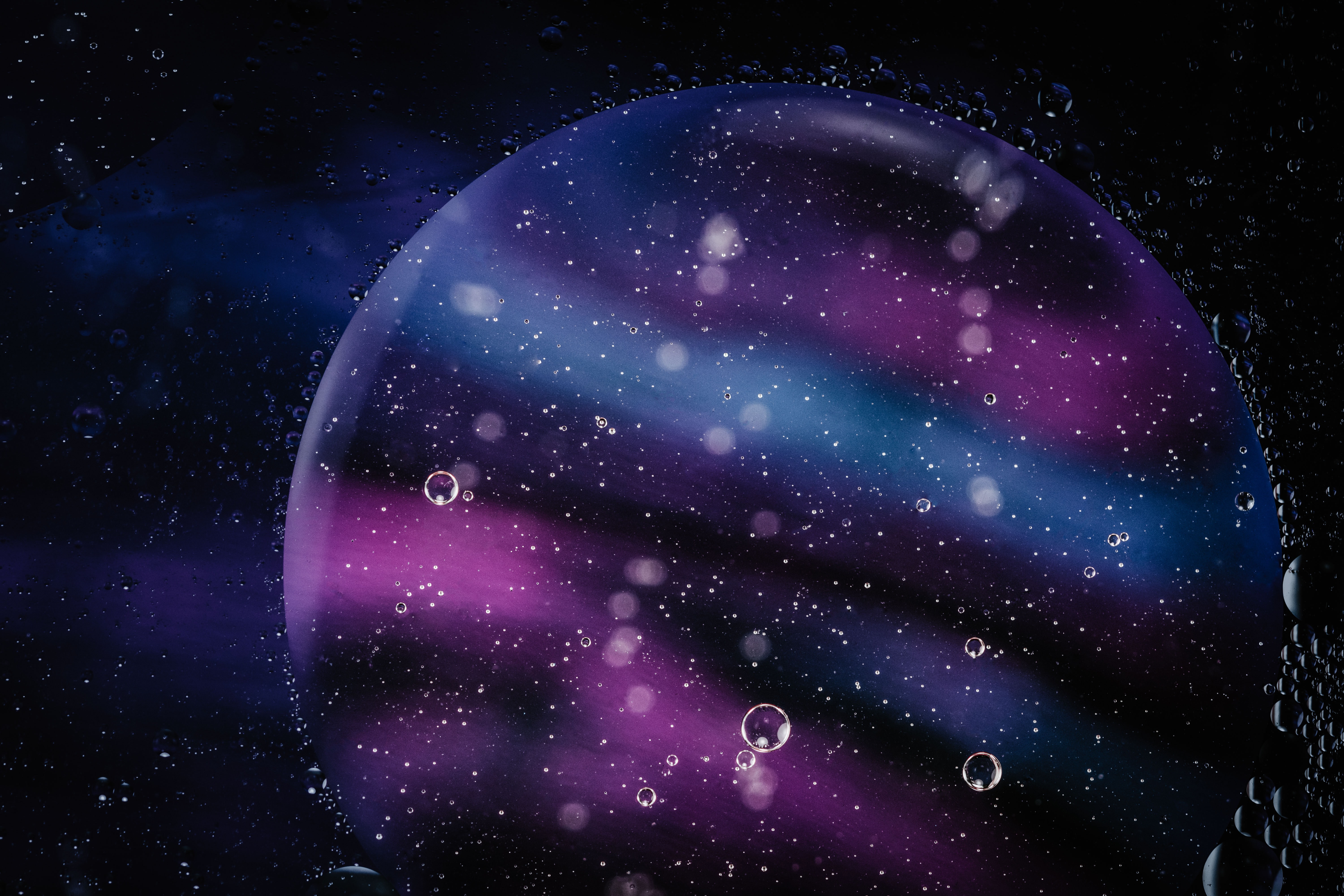 pawel-czerwinski-pianeta