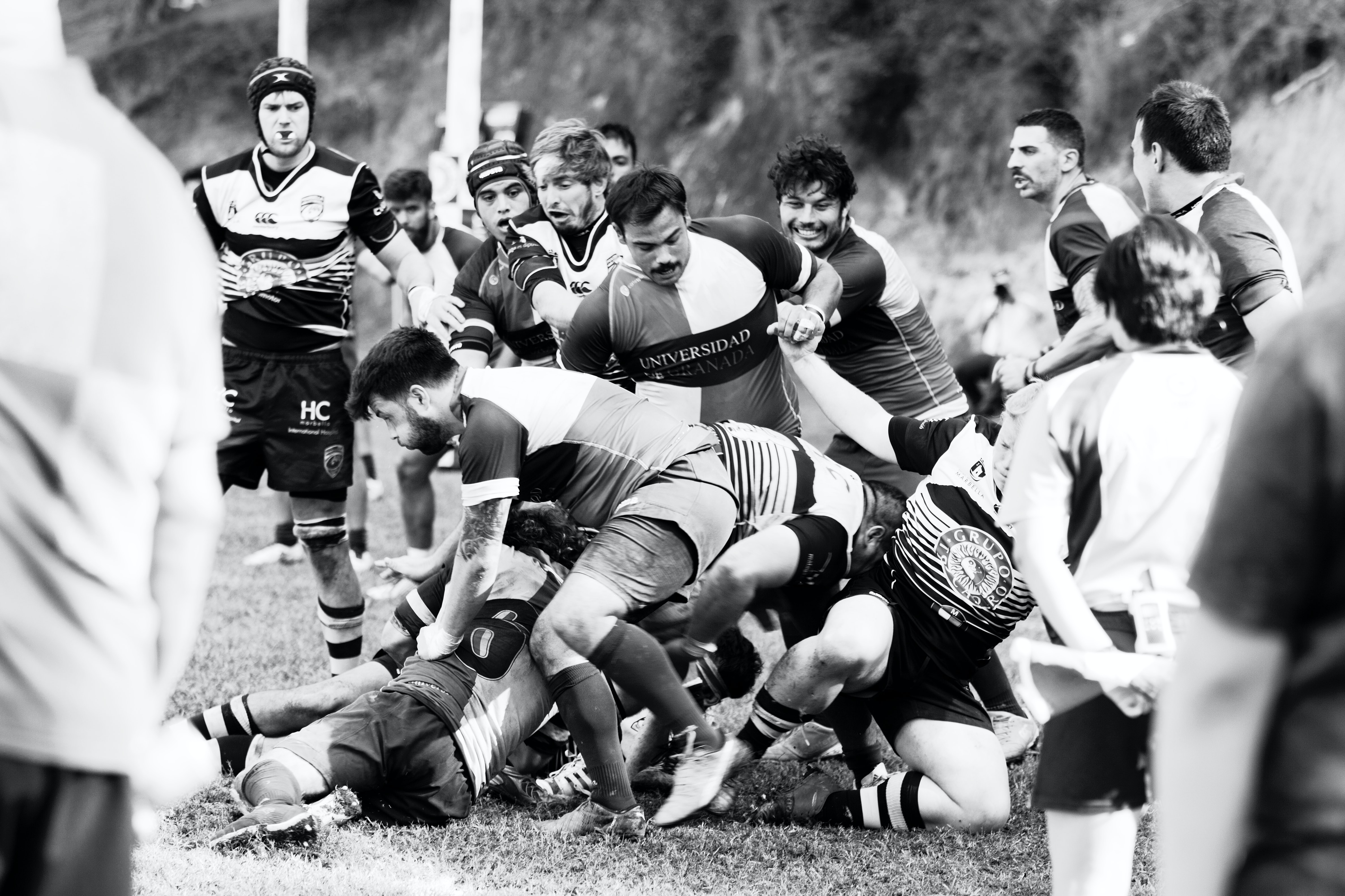 rugby quino-al-2sY3wSdRSj4-unsplash